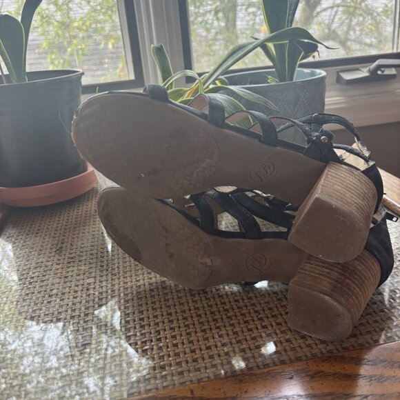 Ladies Lucky Brand Strappy Real Leather Sandals - Picture 4 of 7